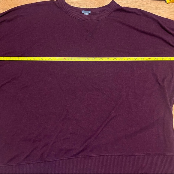 Aerie Women’s Oversized Burgundy Knit Top, Size Medium - Picture 4 of 6